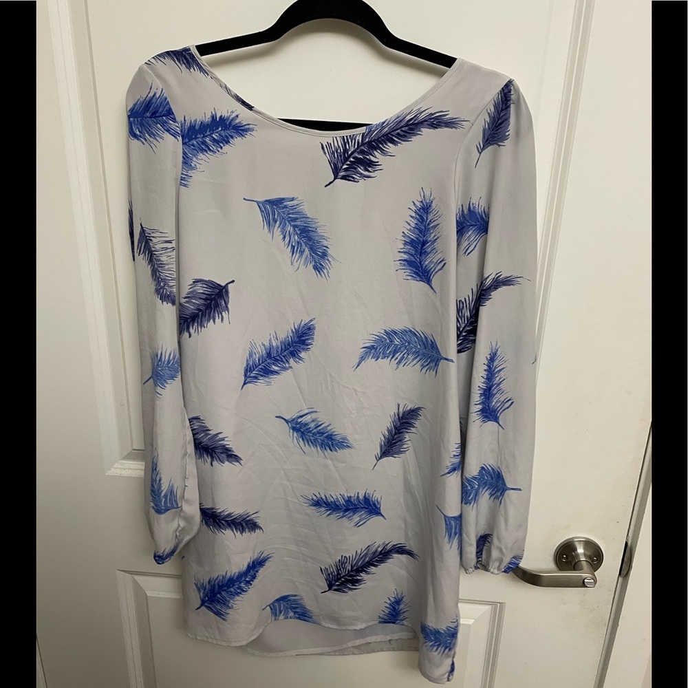 Women’s dress